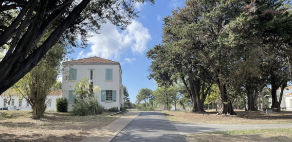 Structuration du projet touristique du centre de vacances des Gâtinelles à Brétignolles-sur-Mer (85)